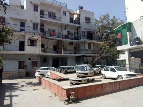 Aravali Apartment Alaknanda, New Delhi: Location, Connectivity, Facilities