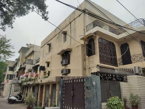 Ekta Apartment New Delhi (Rohini)